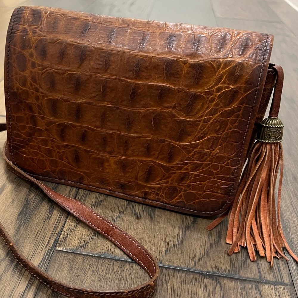Brahmin Brown Leather Croc style Cross Body Bag Purse w tassel Vintage.